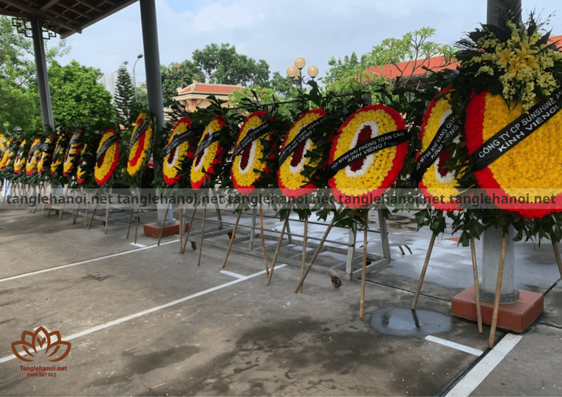 Mẫu vòng hoa tang mới nhất