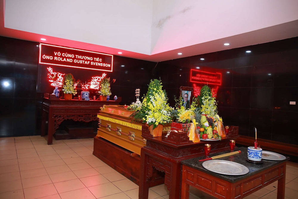 Có nên tổ chức tang lễ tại các nhà tang lễ