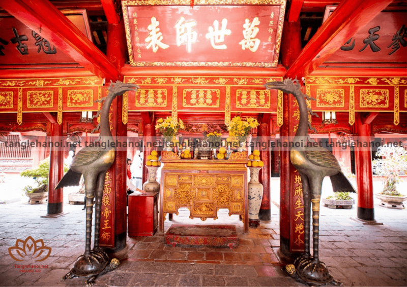 Bàn thờ tổ, bàn thờ gia tiên