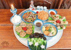 Lễ cúng cơm cho người mới mất