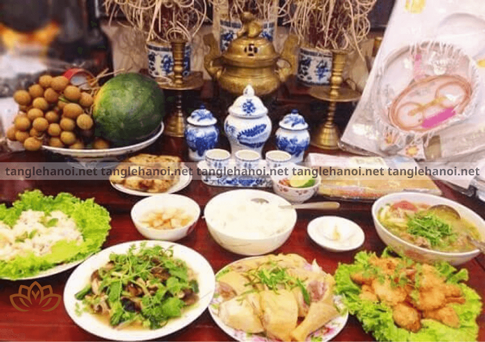 Mâm lễ cúng cơm cho người mới mất