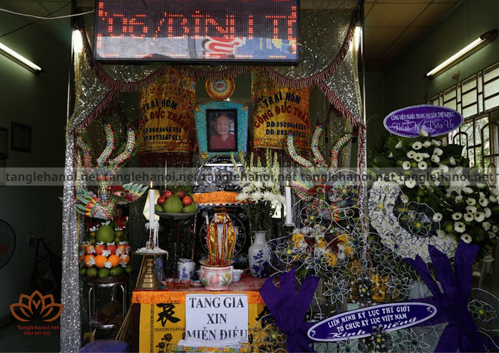 Tang lễ cụ bà trên 100 tuổi