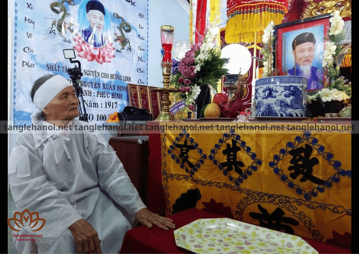 Tang lễ cụ ông trên 100 tuổi