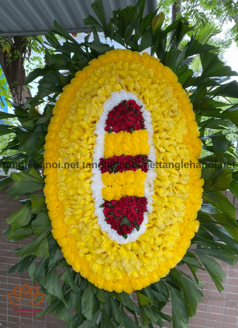 Mẫu vòng hoa tang lễ 04